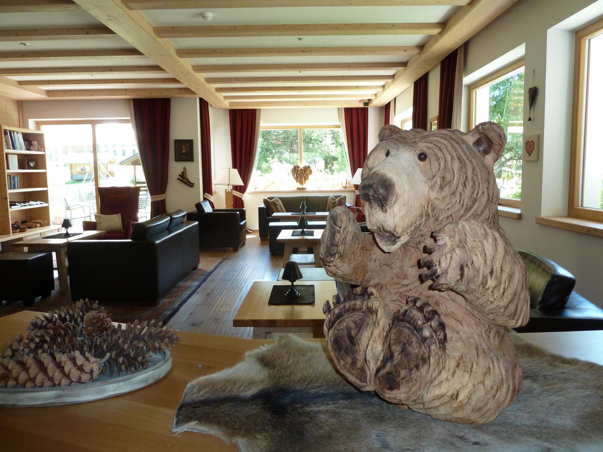 Hotel Arnaria Ortisei Bagian luar foto