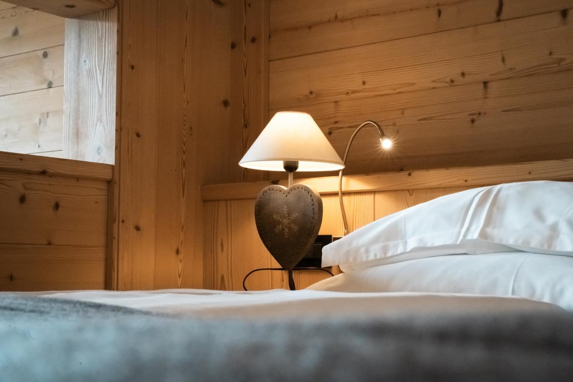 Hotel Arnaria Ortisei Bagian luar foto